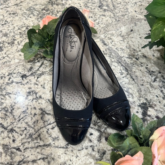 LifeStride Support Soft System Comfort Women’s Slip On Shoes Black Size 9.5m EUC - Picture 3 of 13